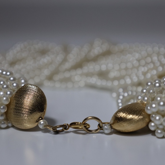 Vintage Multi-Strand Faux Pearl Statement Necklace - Picture 4 of 4